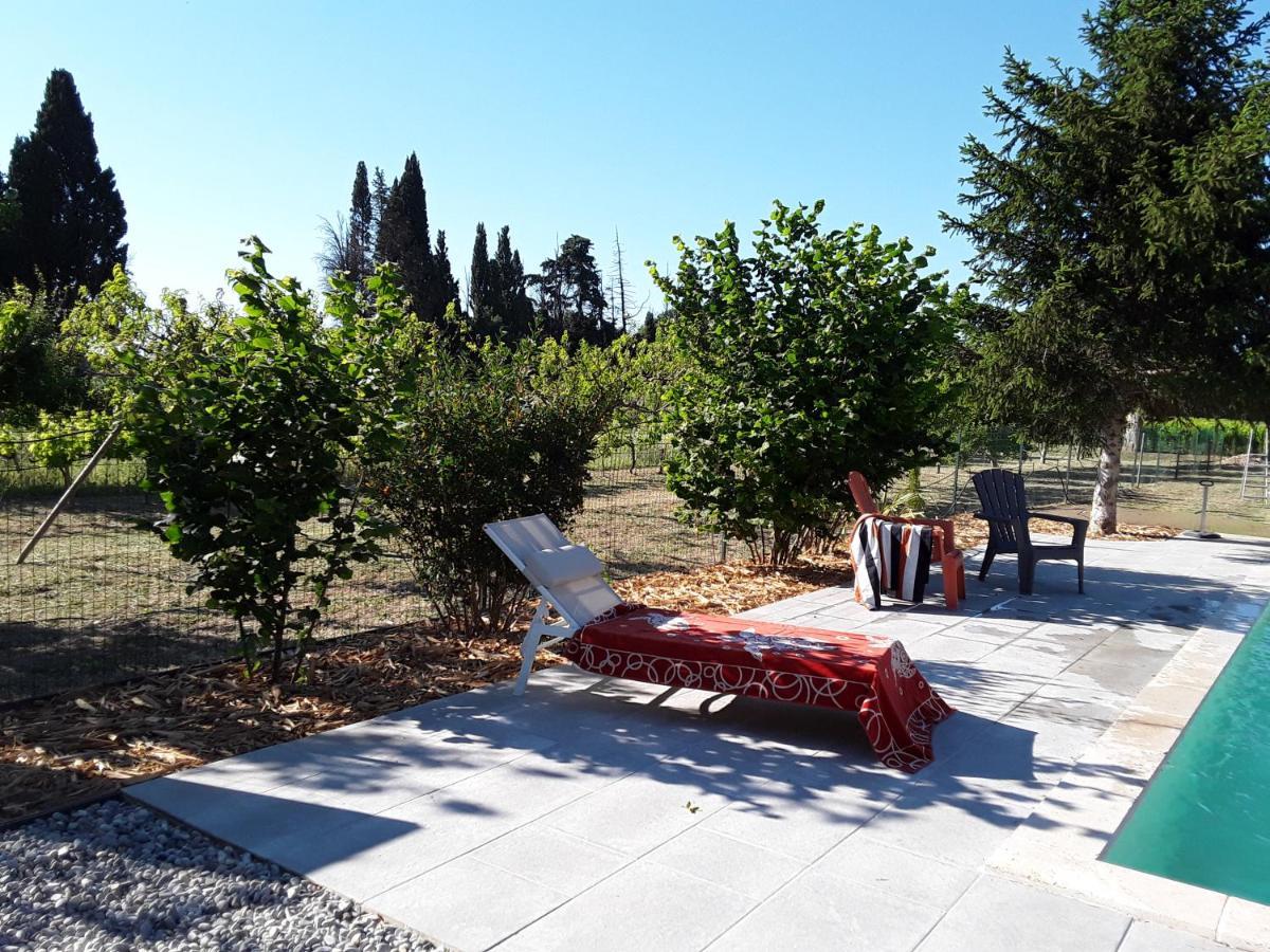 Villa La Bonbonne En Provence Travaillan Exterior foto